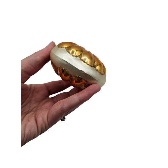 Vintage Poland Blown Glass Christmas Ornament Gold Nautical Shell - Picture 5 of 5